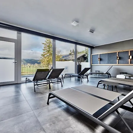 Deluxe Zugspitze Mit Pool, Sauna, Direkt Am Golfplatz Apartment Ehrwald