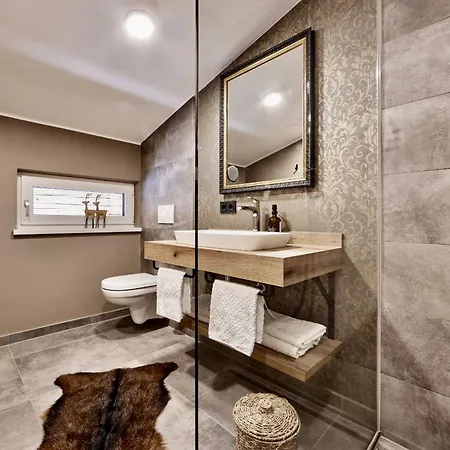 Deluxe Zugspitze Mit Pool, Sauna, Direkt Am Golfplatz * Ehrwald